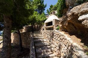 Apartments Plavac Mali