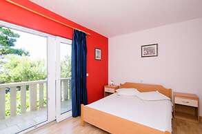 Apartments Plavac Mali