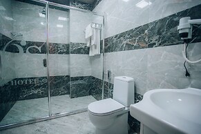 Royal Sapphire Hotel