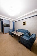 Royal Sapphire Hotel