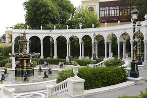 Royal Sapphire Hotel