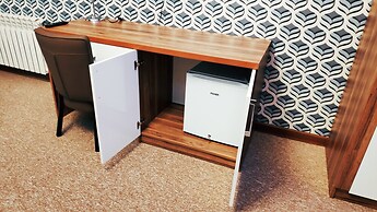 Royal Sapphire Hotel