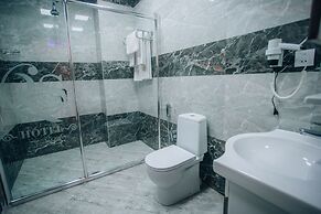 Royal Sapphire Hotel