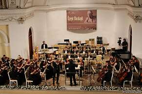 Royal Sapphire Hotel