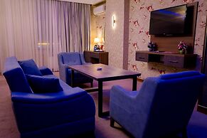 Royal Sapphire Hotel