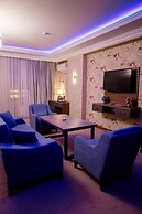 Royal Sapphire Hotel