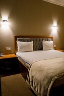 Royal Sapphire Hotel