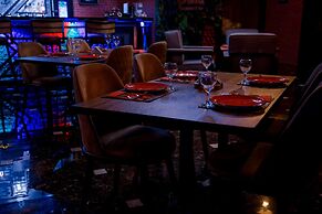 Royal Sapphire Hotel