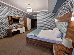 Royal Sapphire Hotel