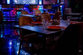 Royal Sapphire Hotel