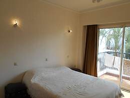 Lovely two Bedroom Apartment Ref T24302