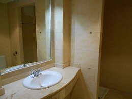 Lovely two Bedroom Apartment Ref T24302