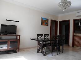 Lovely two Bedroom Apartment Ref T24302