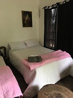 Nyangombe Backpackers