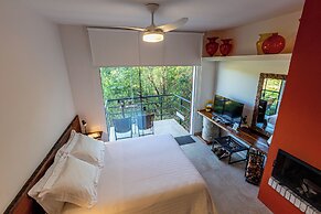 Latitude Lodge