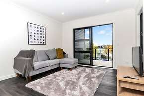 Central Park Gemini Apartments