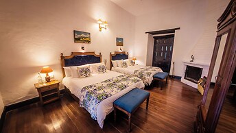 Hosteria Hacienda Pinsaqui