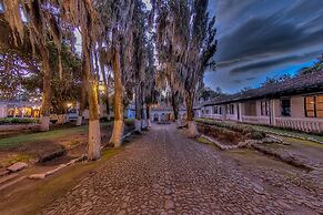 Hosteria Hacienda Pinsaqui