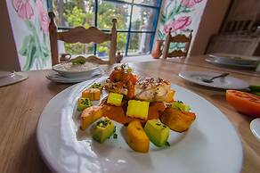 Hosteria Hacienda Pinsaqui