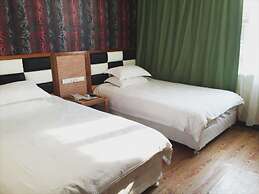 Hanting Express Yangshuo West Street