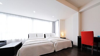 Anest Nipponbashi-Higashi