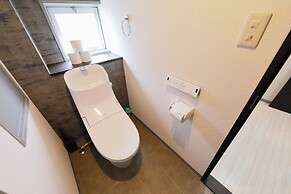 Anest Nipponbashi-Higashi