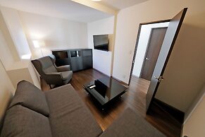 Anest Nipponbashi-Higashi