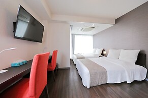 Anest Nipponbashi-Higashi