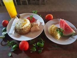 Sama - Sama Bungalow