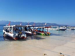 Sama - Sama Bungalow