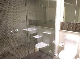 CBD Apartment in Perfect Location