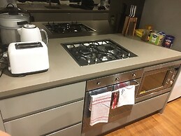 CBD Apartment in Perfect Location