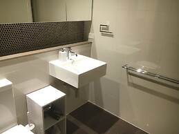 CBD Apartment in Perfect Location