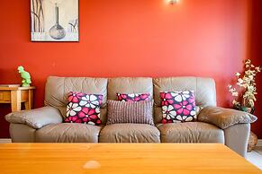 Ocean Views Galore - Airlie Beach