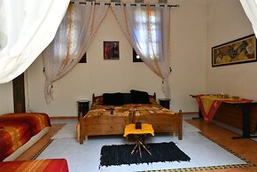 Riad Dar Alkatib