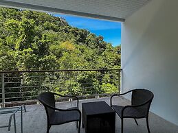 Grand Kamala Falls