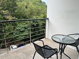 Grand Kamala Falls
