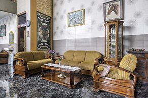 Collection O Kebon Jeruk Near Taman Balai Kota