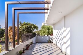 Royal Residence Golf View