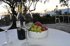 Verga Apartments & Suites