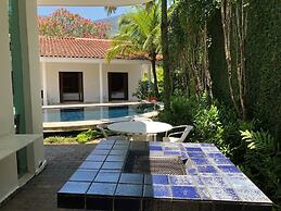 Maresias, Luxo e Estilo à Beira-mar