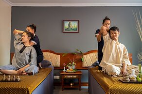 Dragon Royal Angkor Hotel