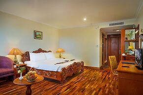 Dragon Royal Angkor Hotel