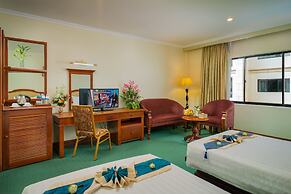 Dragon Royal Angkor Hotel