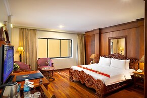 Dragon Royal Angkor Hotel