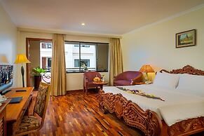 Dragon Royal Angkor Hotel