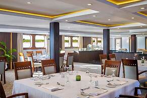 Mövenpick Royal Lily Nile Cruise, Every Monday Four Nights From Luxor,