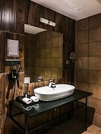 The Summer House, Pachmarhi - AM Hotel Kollection