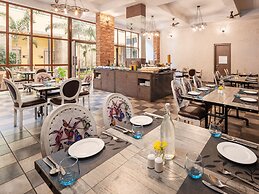 The Summer House, Pachmarhi - AM Hotel Kollection