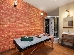 The Summer House, Pachmarhi - AM Hotel Kollection